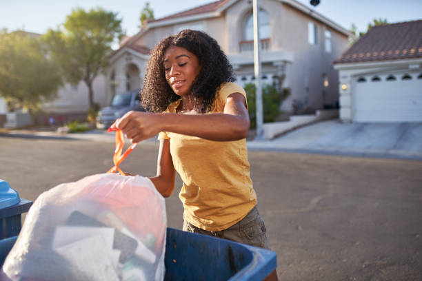 Best Attic Cleanout Services  in Mona, UT